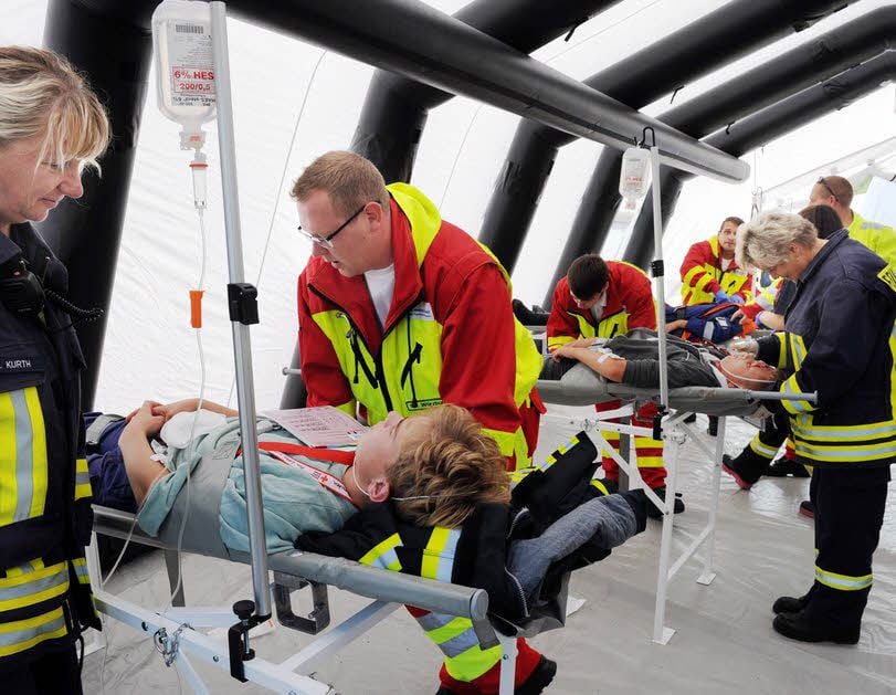 Bei einer großangelegten Übung trainieren Feuerwehr und Rettungsdienst in Wansleben am See den Ernstfall.
