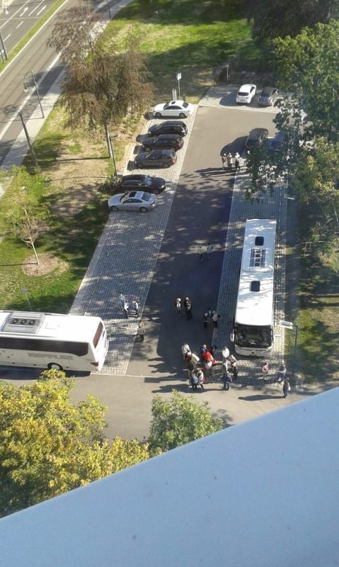 Wenn die Busse kommen, geht nichts mehr.