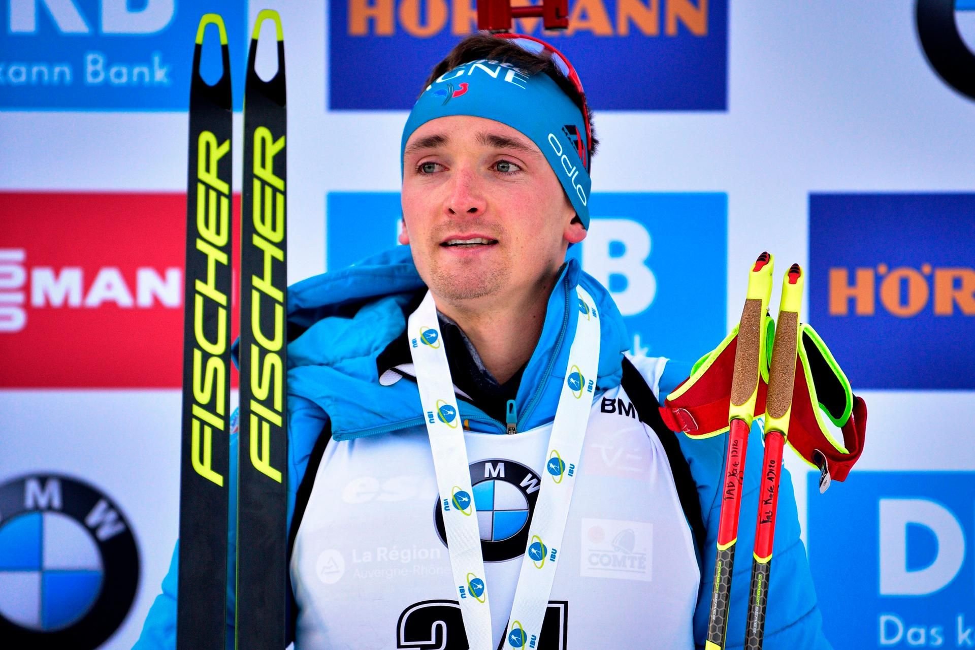 Über den ersten Podestplatz seiner Karriere konnte sich Frankreichs Biathlet Fabien Claude kaum freuen.