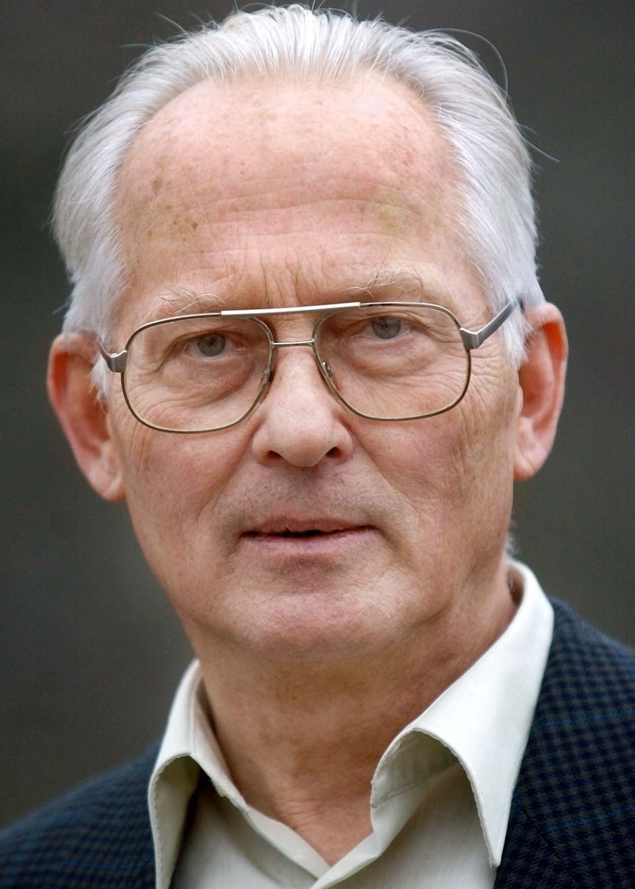 Hinrich Lehmann-Grube ist gestorben.