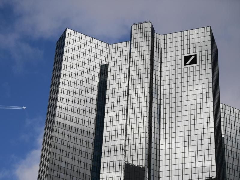 Die Panne bei der Deutschen Bank ist heikel, weil Banken verpflichtet sind, die Herkunft ihrer Gelder genau zu prüfen. Foto: Arne Dedert