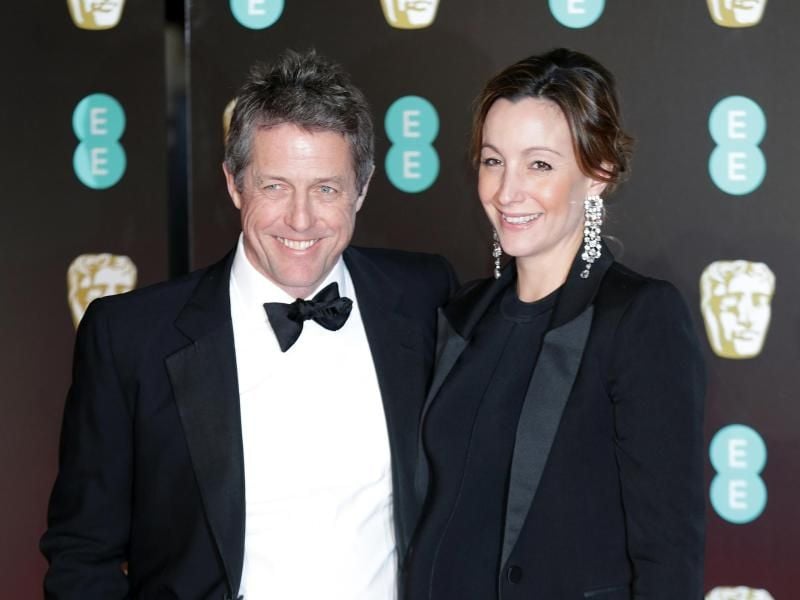 Der britische Schauspieler Hugh Grant und seine bisherige Partnerin Anna Eberstein haben geheiratet. Das Paar hat drei gemeinsame Kinder. Foto: Yui Mok/PA Wire