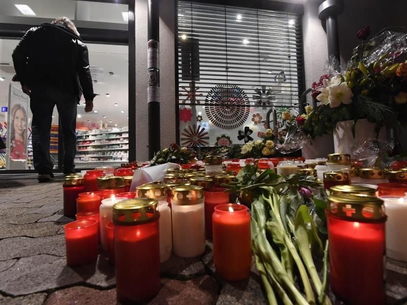 Die 15-Jährige war am 27. Dezember bei einer Messerattacke in einem Drogeriemarkt so schwer verletzt worden, dass sie starb. Foto: Uli Deck