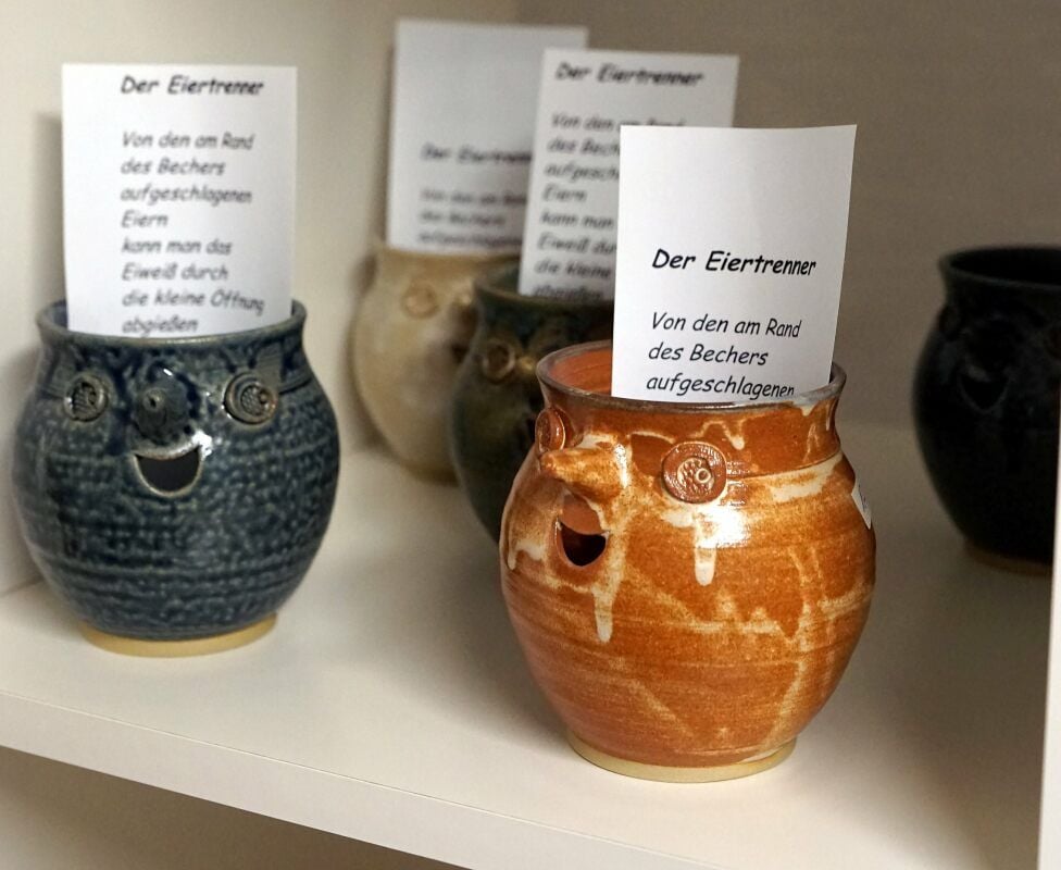 Die Lehmfarben in der Werkstatt Unter der Alten Burg in Aschersleben sind Mario Bönickes Markenzeichen.