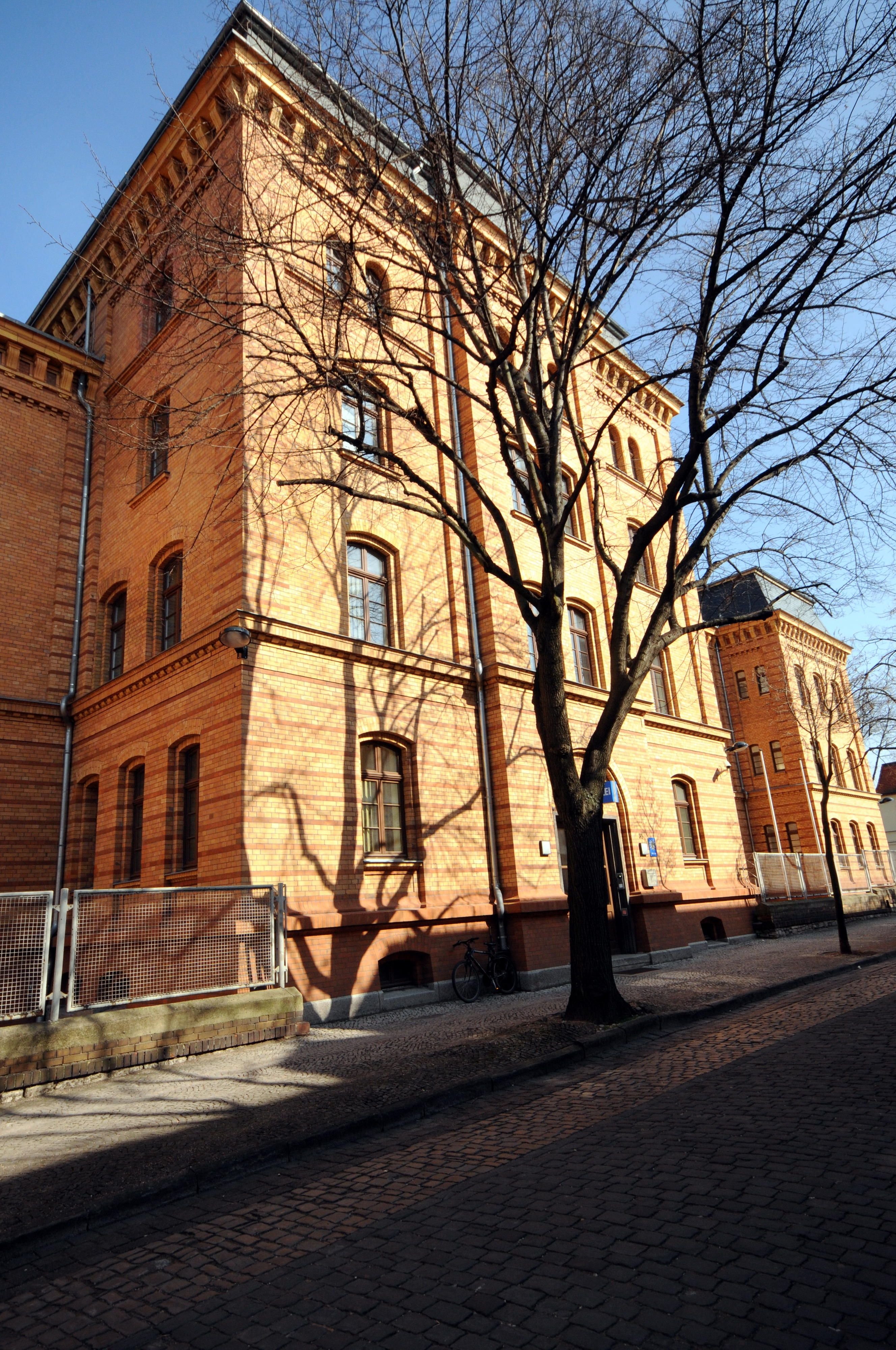Das Polizeirevier Salzlandkreis befindet sich in der Franzstraße 35 in Bernburg.