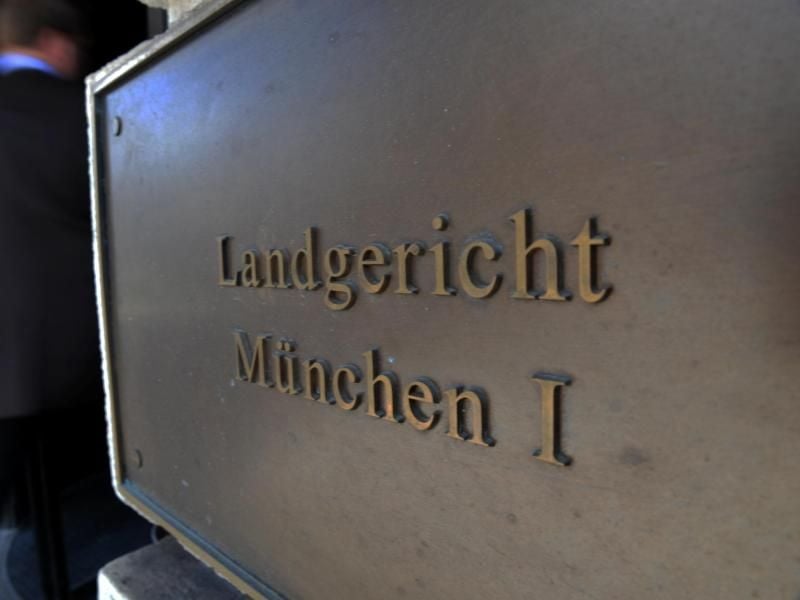 Bekommt Schalke durch eine Entscheidung vom Landgericht München I in der ersten Pokalrunde einen neuen Gegner?. Foto: picture alliance / dpa