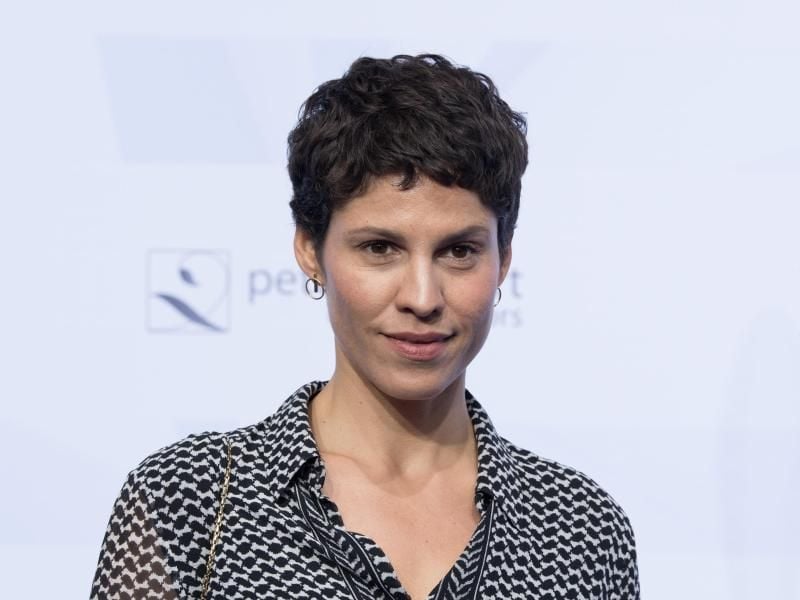 Wenn andere noch ihre Weihnachtsgeschenke auspacken, feiert Jasmin Gerat Geburtstag, diesmal ihren 39. Foto: Soeren Stache