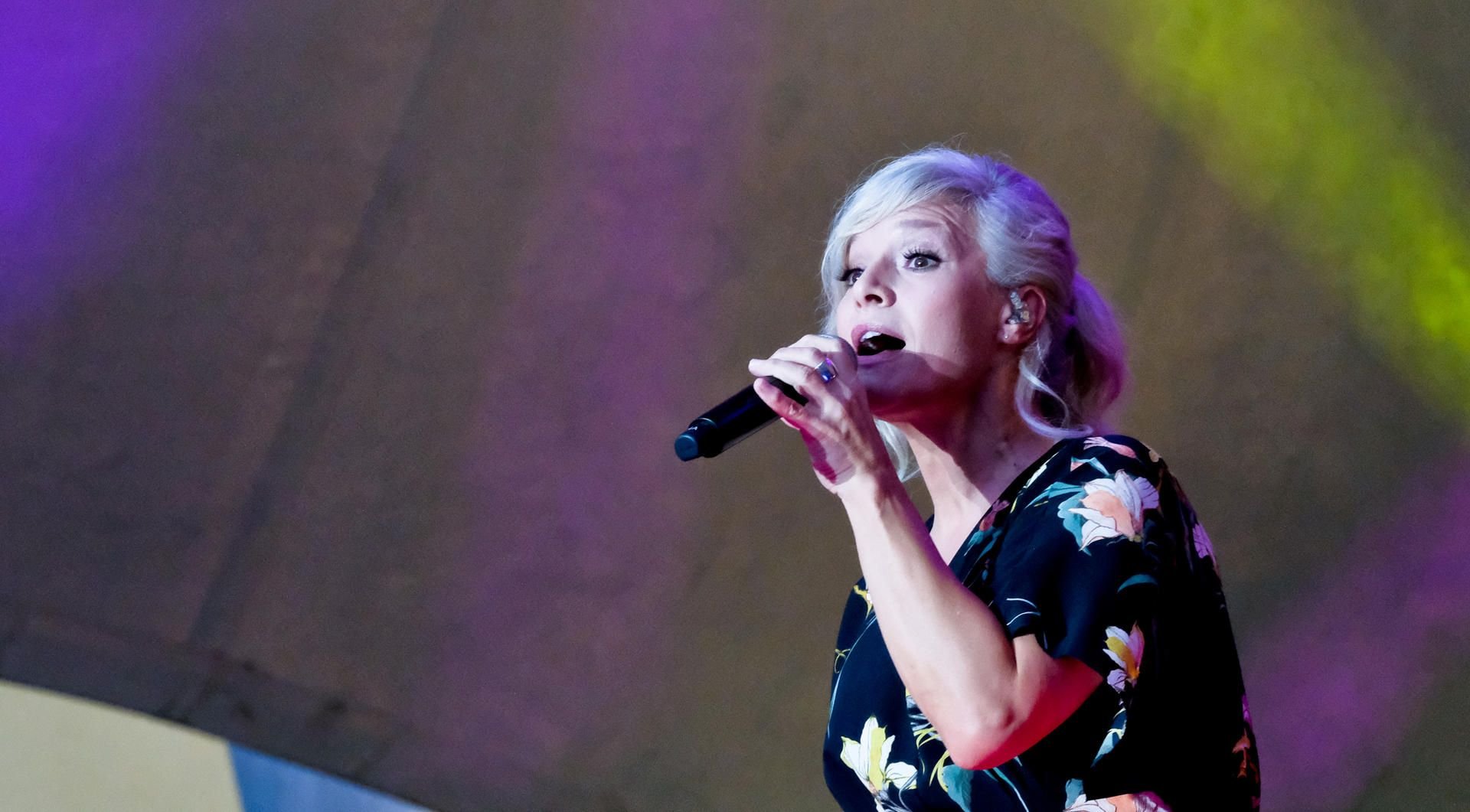 Ina Müller rockt „Draußen“.
