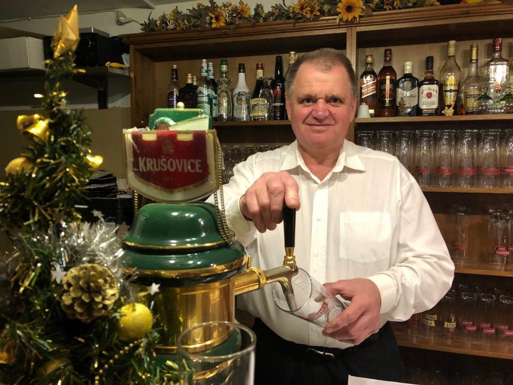 Eisleben: Josef Karl betreibt seit 2012 die „Lutherschenke“. Mitte nächsten Jahres geben er und seine Frau das Restaurant auf und ziehen zurück nach Karlsbad.