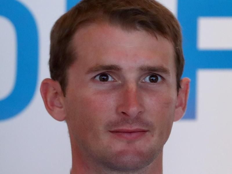 Wurde bei einem Sturz nur leicht verletzt: Der französische Radprofi Mickael Delage. Foto: picture alliance / Daniel Karmann/dpa
