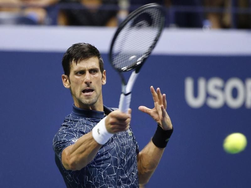 Ist in seinem Viertelfinale klarer Favorit: Novak Djokovic. Foto: Jason Decrow/AP