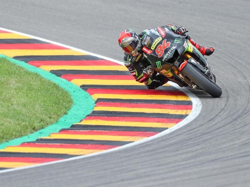 Der deutsche MotoGP-Rookie Jonas Folger wurde im Qualifying zum Grand-Prix von Großbritannien Zehnter. Foto: Jan Woitas