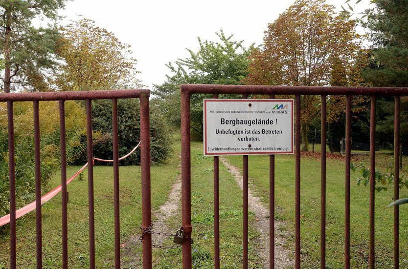 Der Zutritt zum Tagebaurestloch ist verboten.