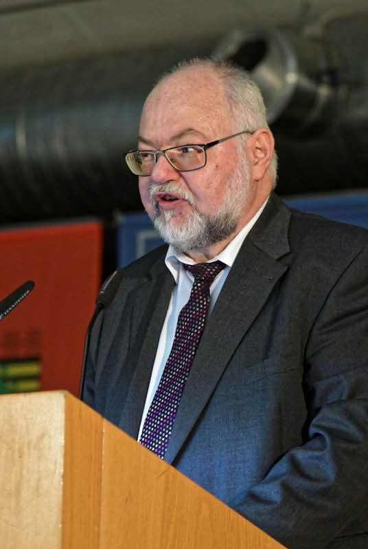 Silber-Jubilar der Volksbank Dessau-Anhalt Manfred Bähr.