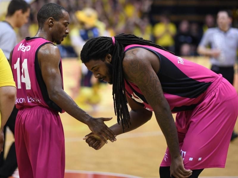 Die Telekom Baskets müssen gegen AEK Athen ohne Zuschauer antreten. Foto: Carmen Jaspersen/dpa