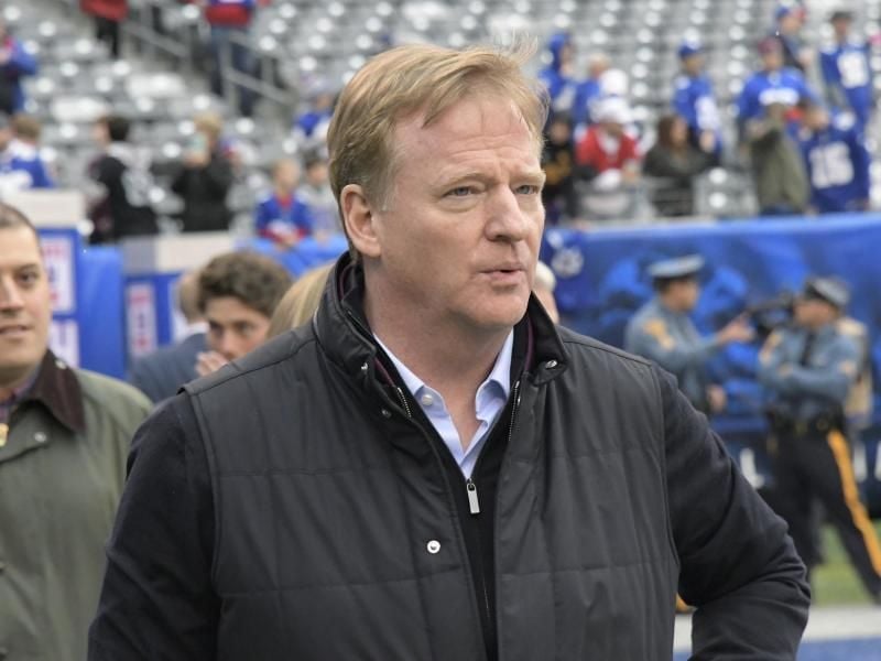 „Die NFL steht an der Seite der schwarzen Gemeinschaft, den Spielern, Clubs und Fans”, sagt Roger Goodell. Foto: Bill Kostroun/AP/dpa