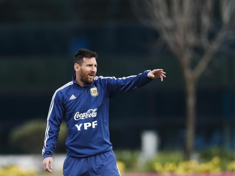 Lionel Messi beim Training der argentinischen Nationalmannschaft der Copa América. Foto: Natacha Pisarenko/AP