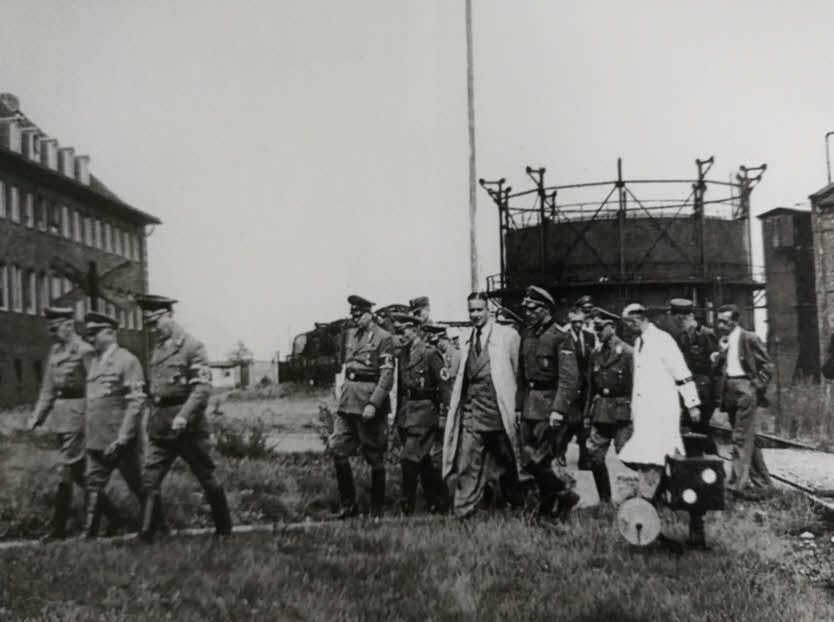 Nazi-Größen besuchten 1942 das Werk.