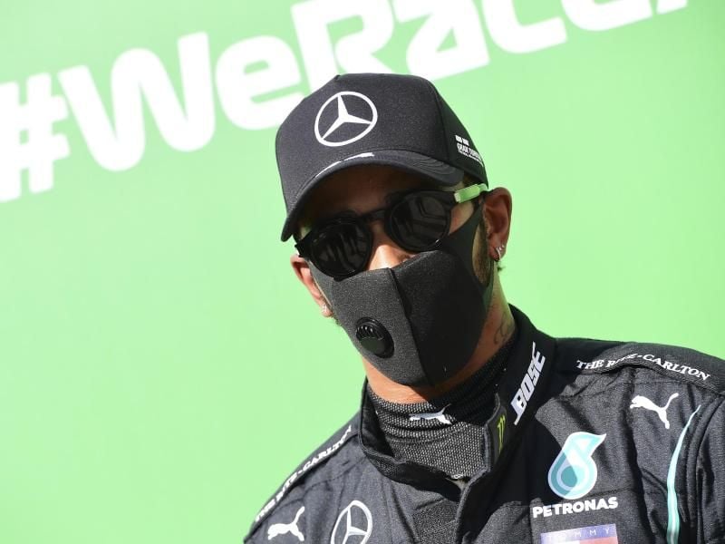 Begrüßt den Wechsel von Sebastian Vettel zum künftigen Rennstall von Aston Martin: Lewis Hamilton. Foto: Jennifer Lorenzini/Pool Reuters/AP/dpa