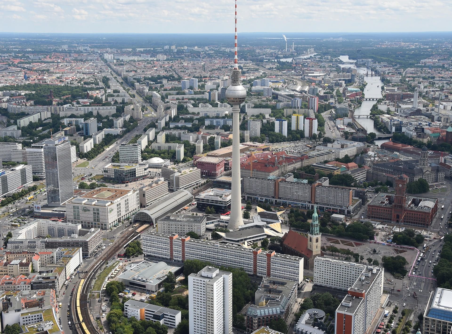 Bis heute ist der Fernsehturm eine der größten Attraktionen von Berlin.