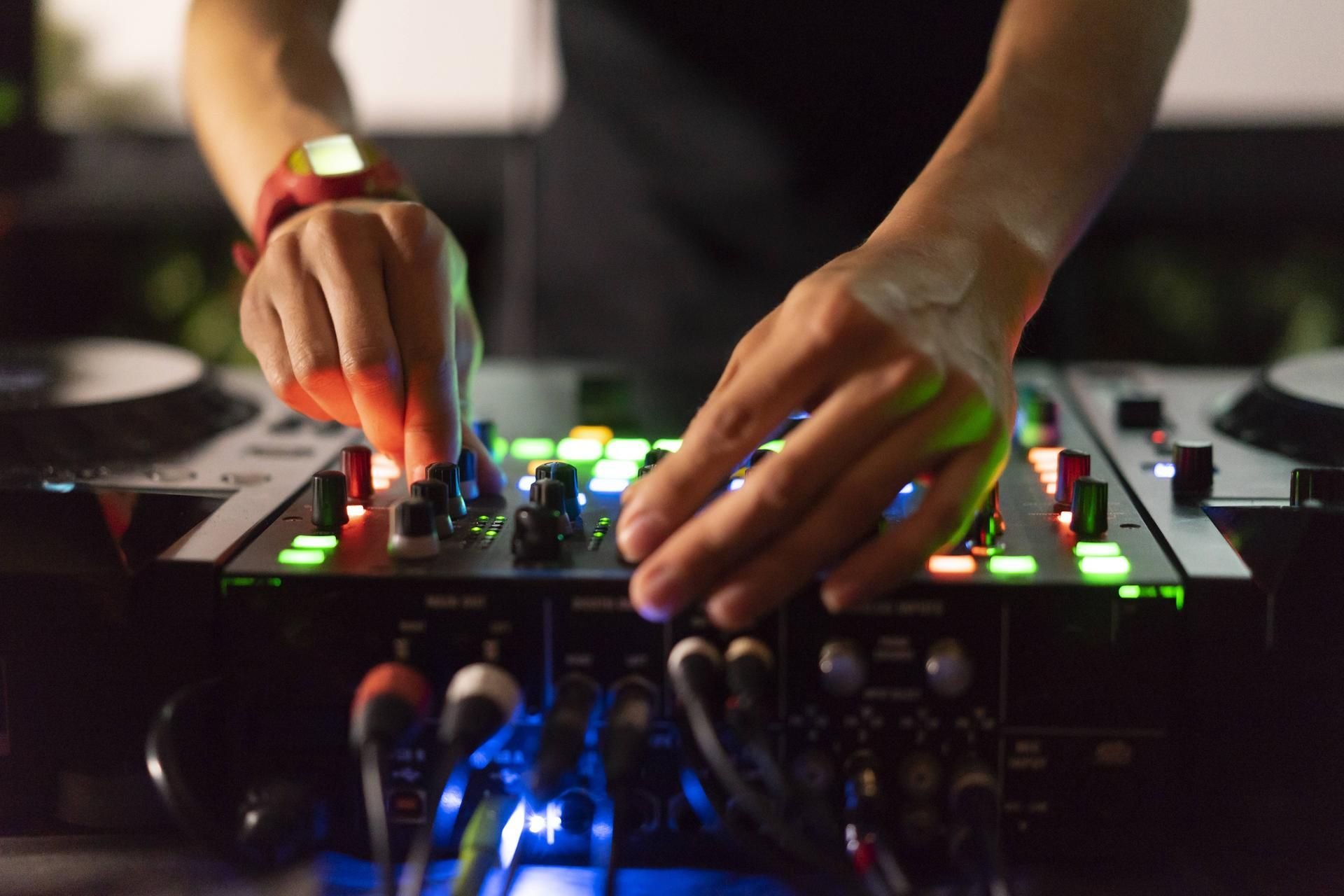 In Leipzig hat die Polizei Ostern zwei Techno-Partys verhindert.