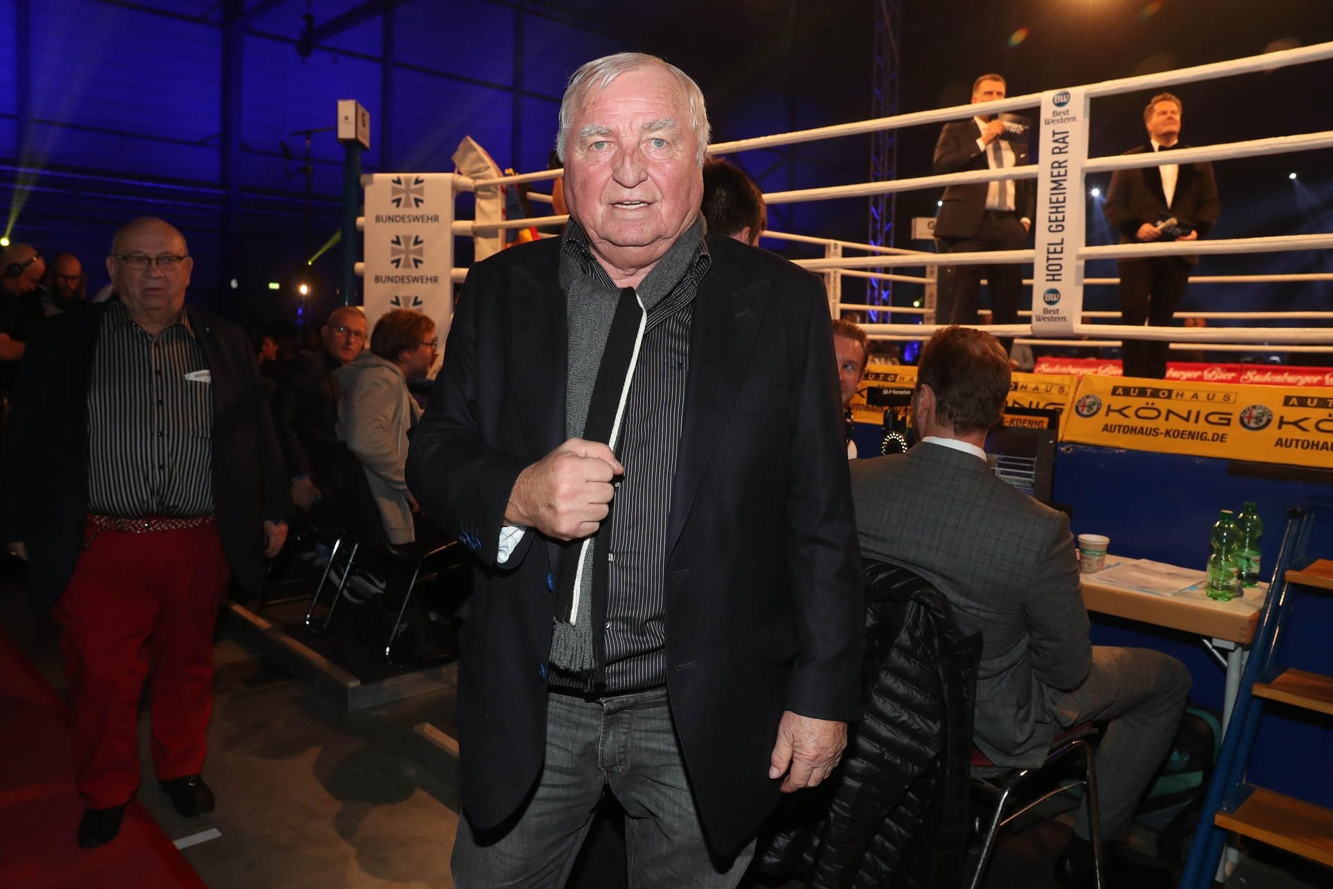 Der ehemalige Box-Trainer Ulli Wegner beim Boxkampf von Dominic Bösel in Halle im November 2019.