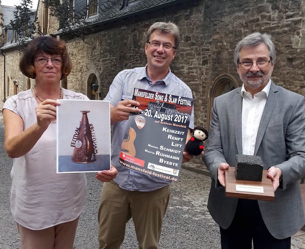Für den Mansfelder Bürgermeister Gustav Voigt (rechts) endet am 1. Mai 2018 die Amtszeit.