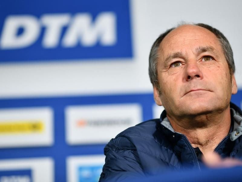 Gerhard Berger sucht als Ersatz für Mercedes einen weiteren Teilnehmer für die Rennserie. Foto: Uwe Anspach