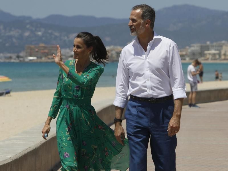 Um den Tourismus zu fördern, war das spanische Königspaar schon Ende Juni auf Mallorca gewesen. Foto: Isaac Buj/EUROPA PRESS/dpa