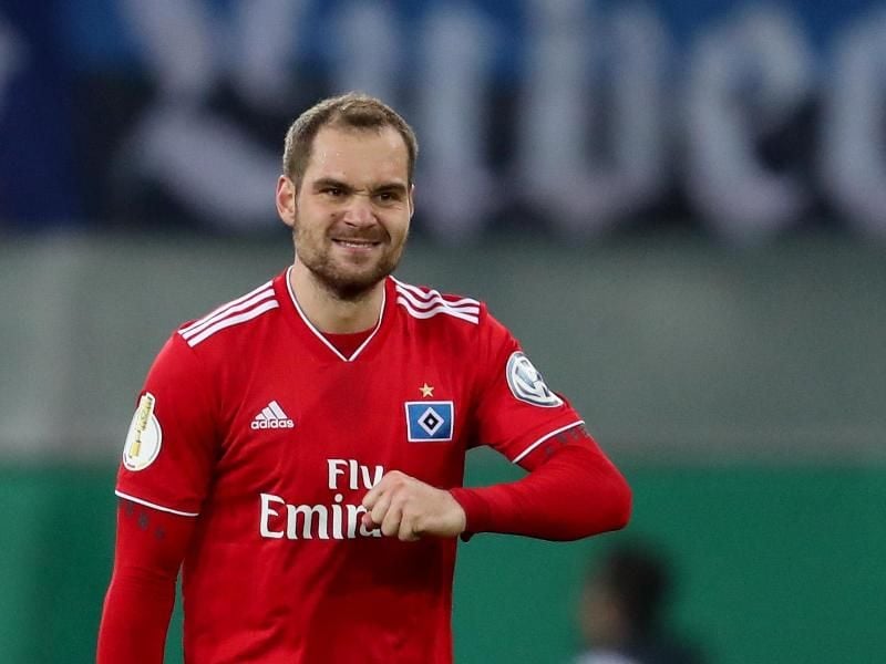 Der Vertrag von Pierre-Michel Lasogga beim Hamburger SV läuft zum Saisonende aus. Foto: Friso Gentsch/dpa