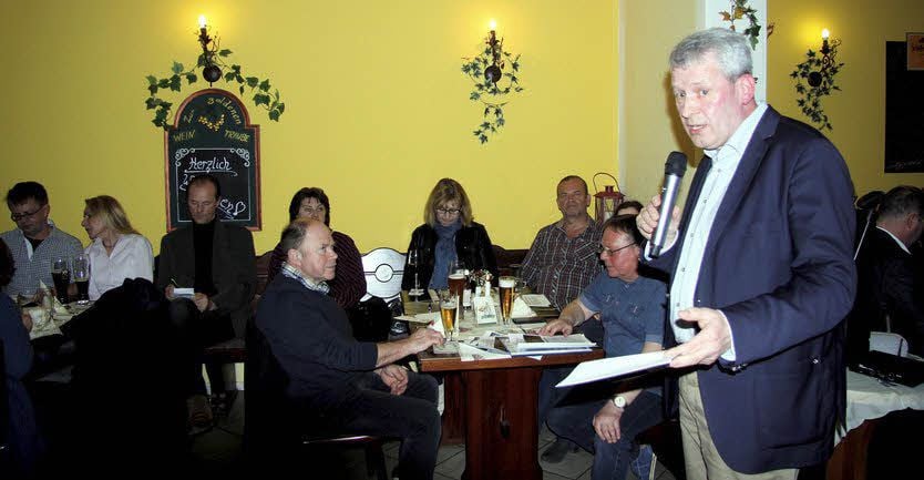Holger Hövelmann zu Gast beim Stammtisch in Coswig