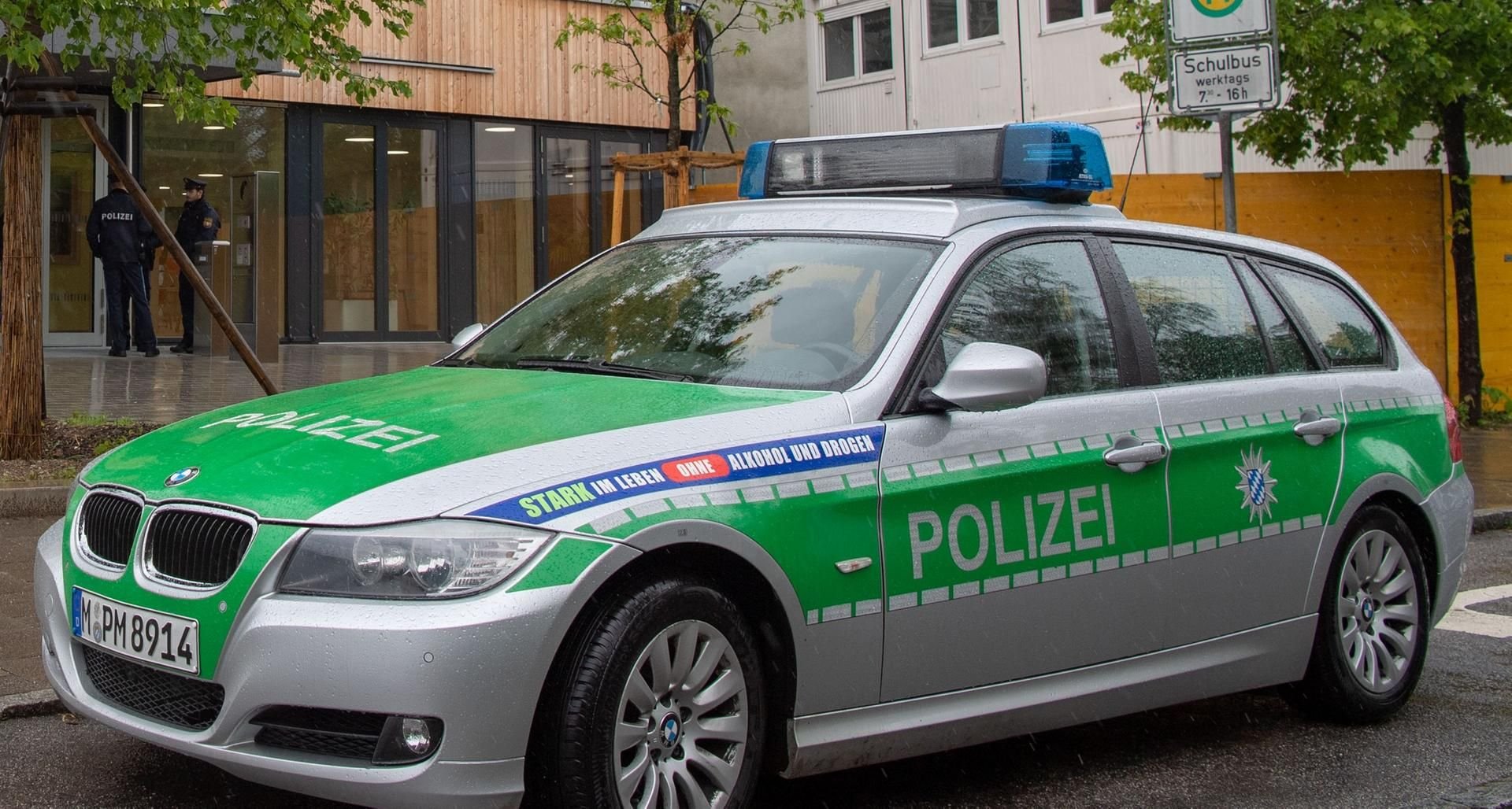 Ein Polizeiauto in München. (Symbolbild)