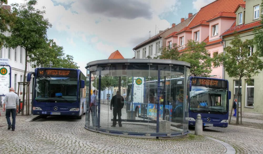 Die Eltern von Neugeborenen dürfen sich auch weiterhin auf ein Jahr kostenfreies Busfahren im Liniennetz der Verkehrsgesellschaft Südharz (VGS) in Mansfeld-Südharz und im östlichen Kyffhäuserkreis freuen.