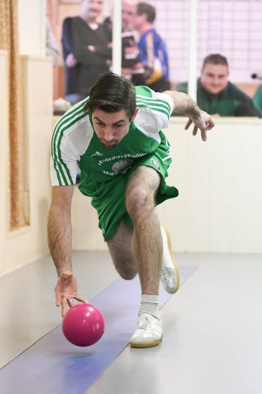 Michael Wrobel (r.) war mit 420 Punkten erfolgreichster Spieler des KSV Lossa.