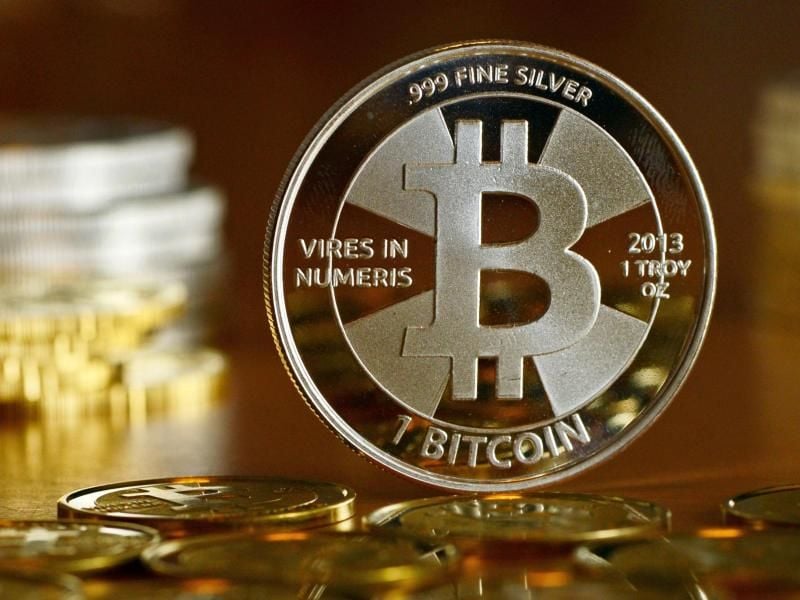 Der Bitcoin hat eine steile Karriere hingelegt - innerhalb kurzer Zeit verfielfachte sich der Wert der Krypto-Währung. Foto: Jens Kalaene/dpa-Zentralbild/dpa-tmn
