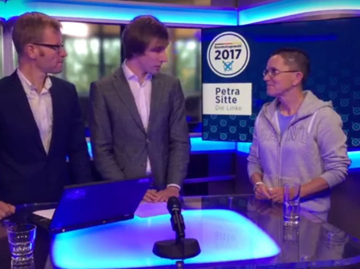 Petra Sitte (r.), Kandidatin der Partei Die Linke, im Gespräch mit den MZ-Redakteuren.