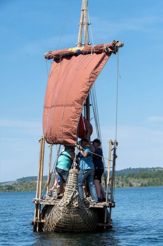 Tolles Segelrevier, lobt die Crew der „Dilmun S“ den Geiseltalsee.