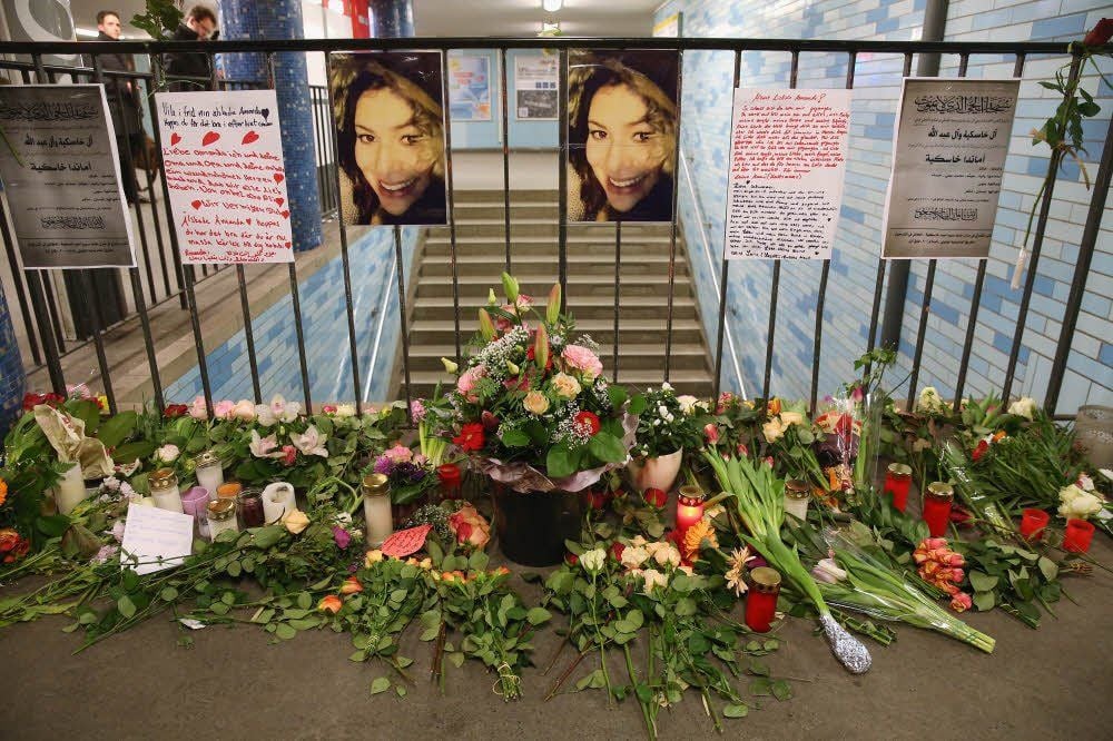 Trauer um Amanda am U-Bahnhof Ernst-Reuter-Platz.