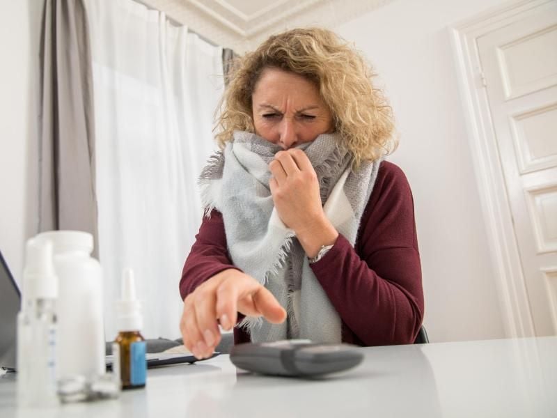 Neben der Notrufnummer 112 für Notfälle gibt es eine weniger bekannte Nummer für nicht lebensbedrohliche Erkrankungen - die 116 117 des ärztlichen Bereitschaftsdiensts. Foto: Christin Klose