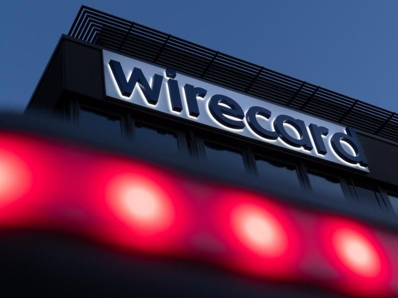 Der Wirecard-Schriftzug an der Firmenzentrale des Zahlungsdienstleisters in Aschheim. Foto: Peter Kneffel/dpa