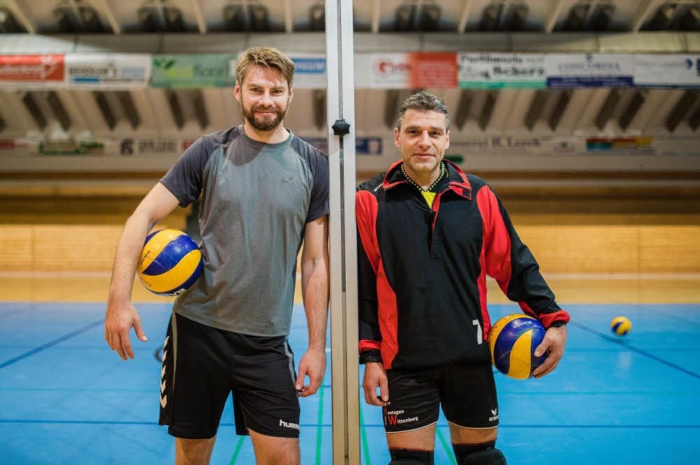 Ralf Roßberg (l.) und Steffen Fleischer sind weiter tragende Säulen im Spiel des MTV Wittenberg.