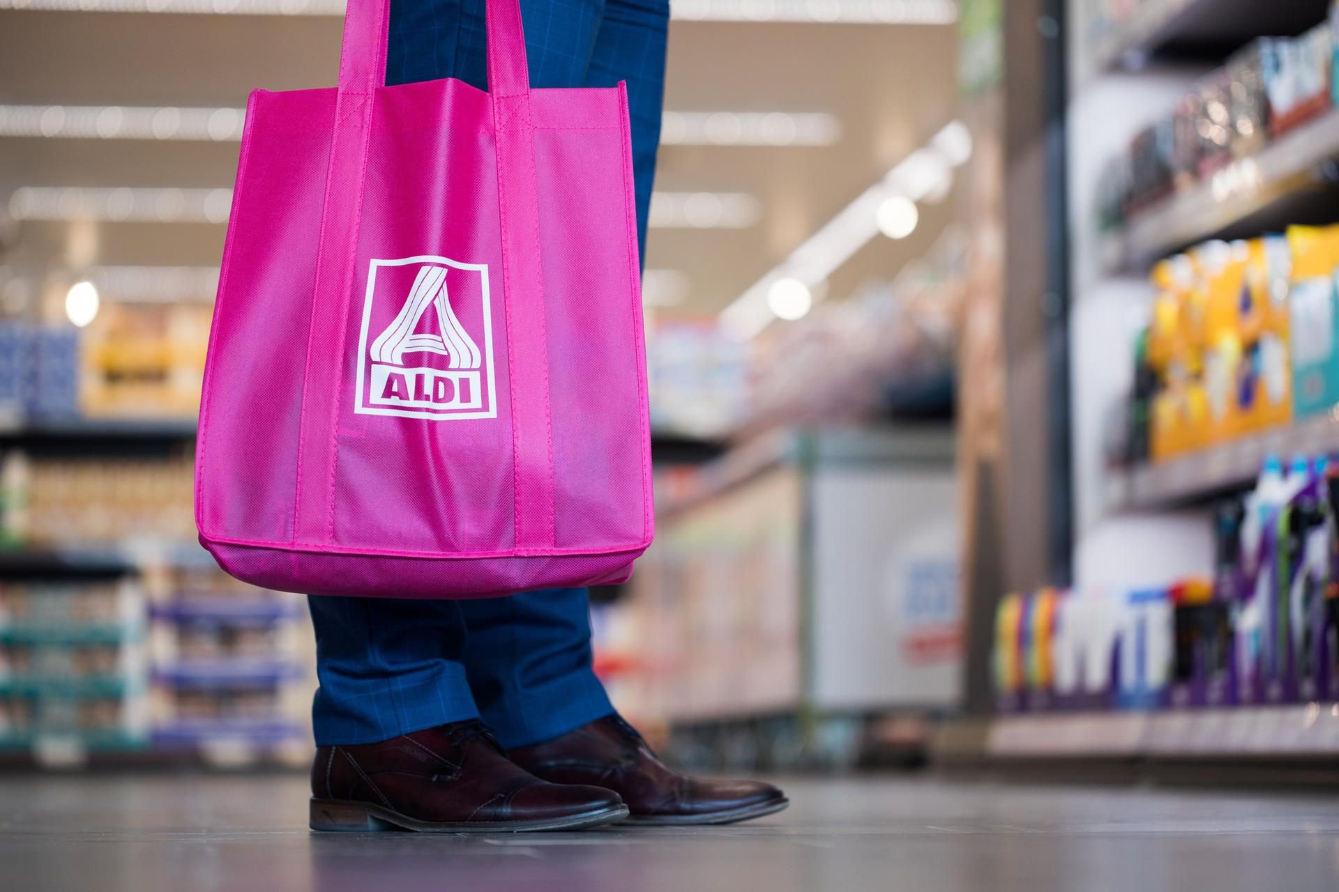 Branchenkenner fragen sich, ob durch die Erneuerungen bei Aldi und Co nun Platz für einen neuen Ultra-Billig-Discounter ist. (Symbolbild)