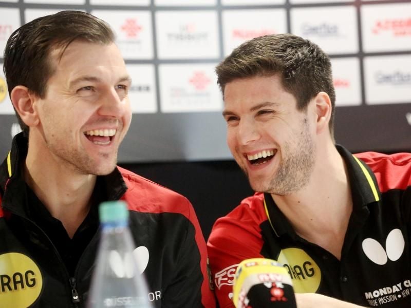 Sind zusammen mit Patrick Franziska bei der Team-EM in Frankreich an der Platte: Timo Boll (l) und Dimitrij Ovtcharov. Foto: Roland Weihrauch