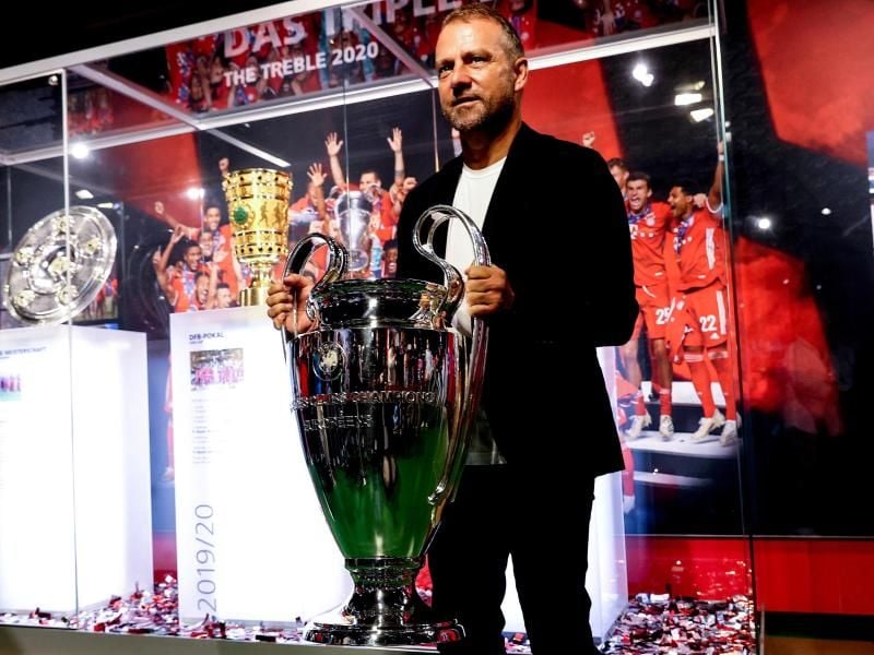 Nach dem Triple-Erfolg beginnt für Bayern-Trainer Hans-Dieter Flick wieder der Alltag. Foto: Alexander Hassenstein/Getty Images Europe/dpa