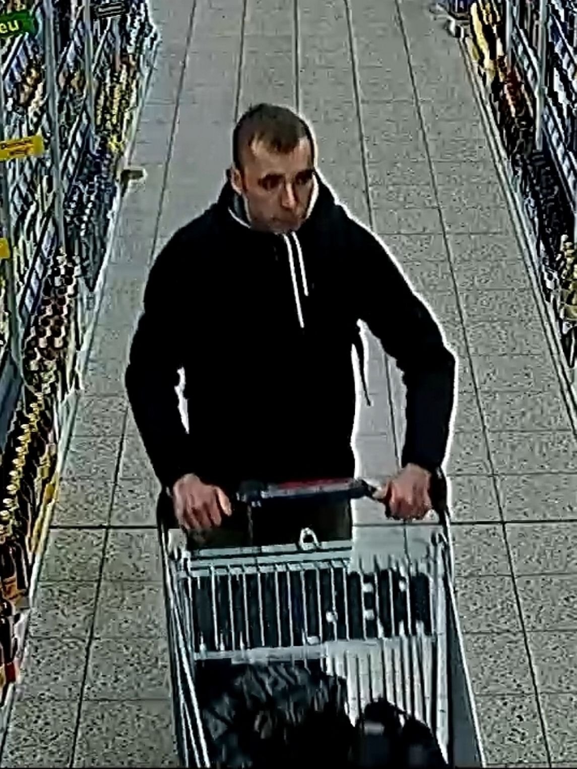 Wer den Mann kennt oder weiß, wo er sich aufhält, kann sich an das Polizeirevier Harz wenden.