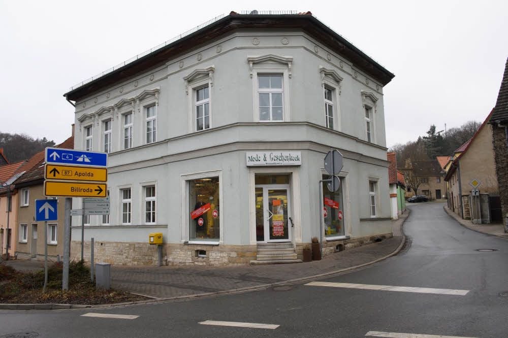 Seit einem Jahrhundert eine Verkaufsstelle: das Haus an der Neuen Straße.
