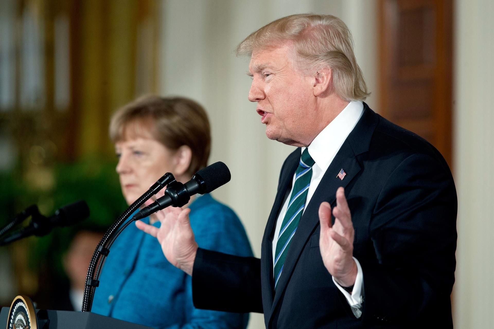 Trump und Merkel bei der Pressekonferenz im Weißen Haus.