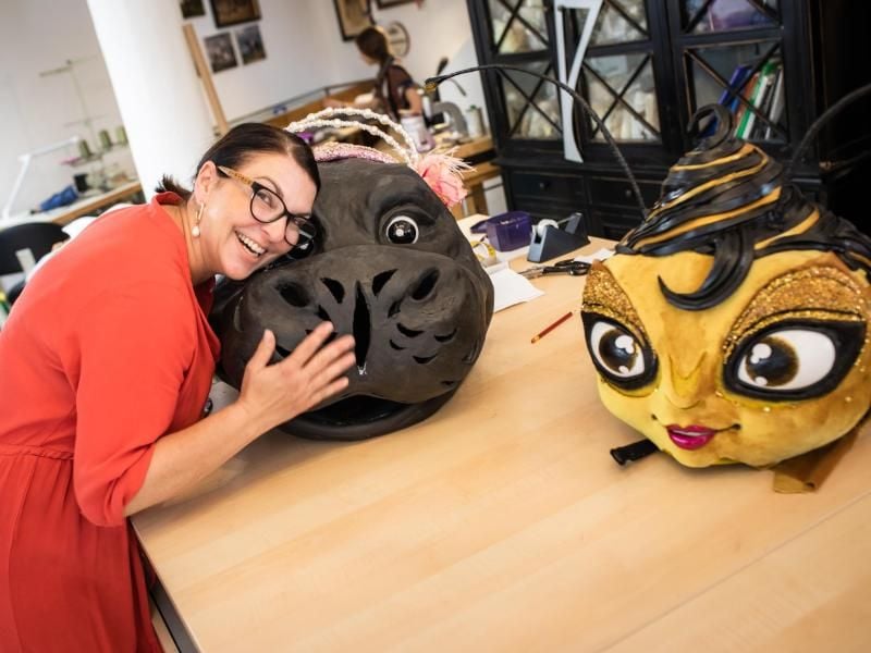 Alexandra Brandner, die Gewandmeisterin der neuen Staffel von „The Masked Singer”, in München. Foto: Benedikt Müller/ProSieben/dpa