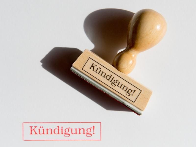 Eine Kündigung wegen Krankheit während der Probezeit ist in der Regel nicht möglich. Es sei denn, es werden andere Gründe angebracht. Foto: Peter Endig/dpa