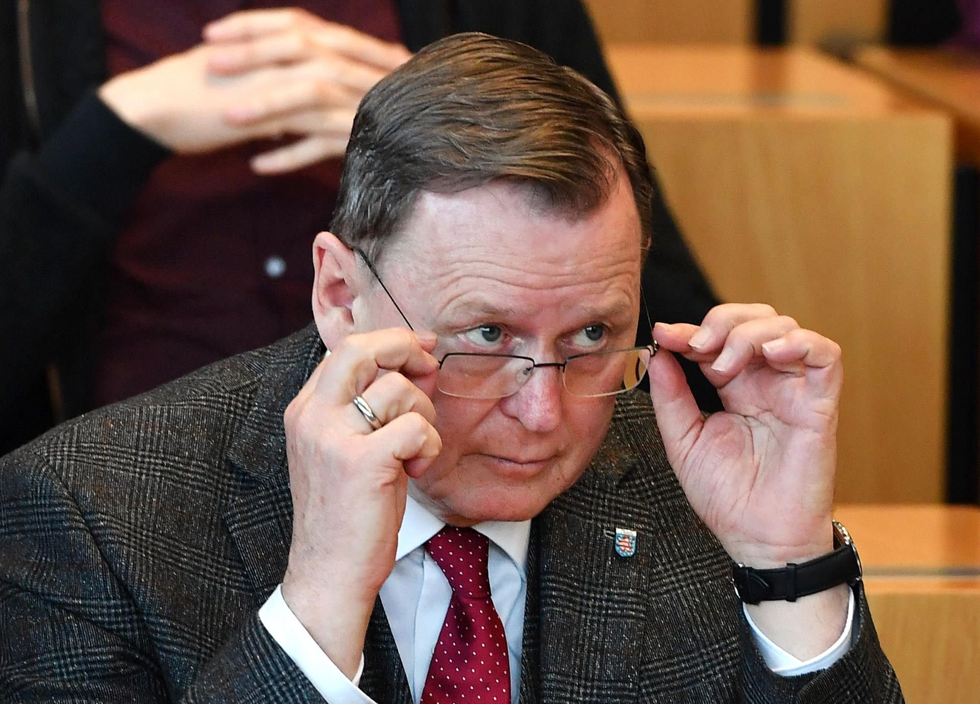 Bodo Ramelow (Die Linke), sitzt während der Wahl des neuen Ministerpräsidenten am Mittwoch im Landtag in Erfurt.